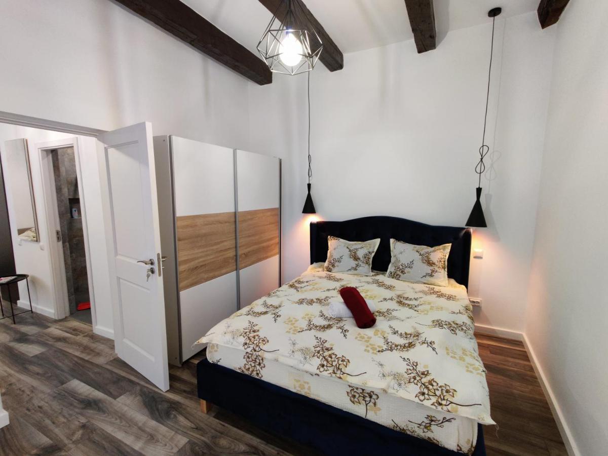 New Residence Брашов Екстериор снимка