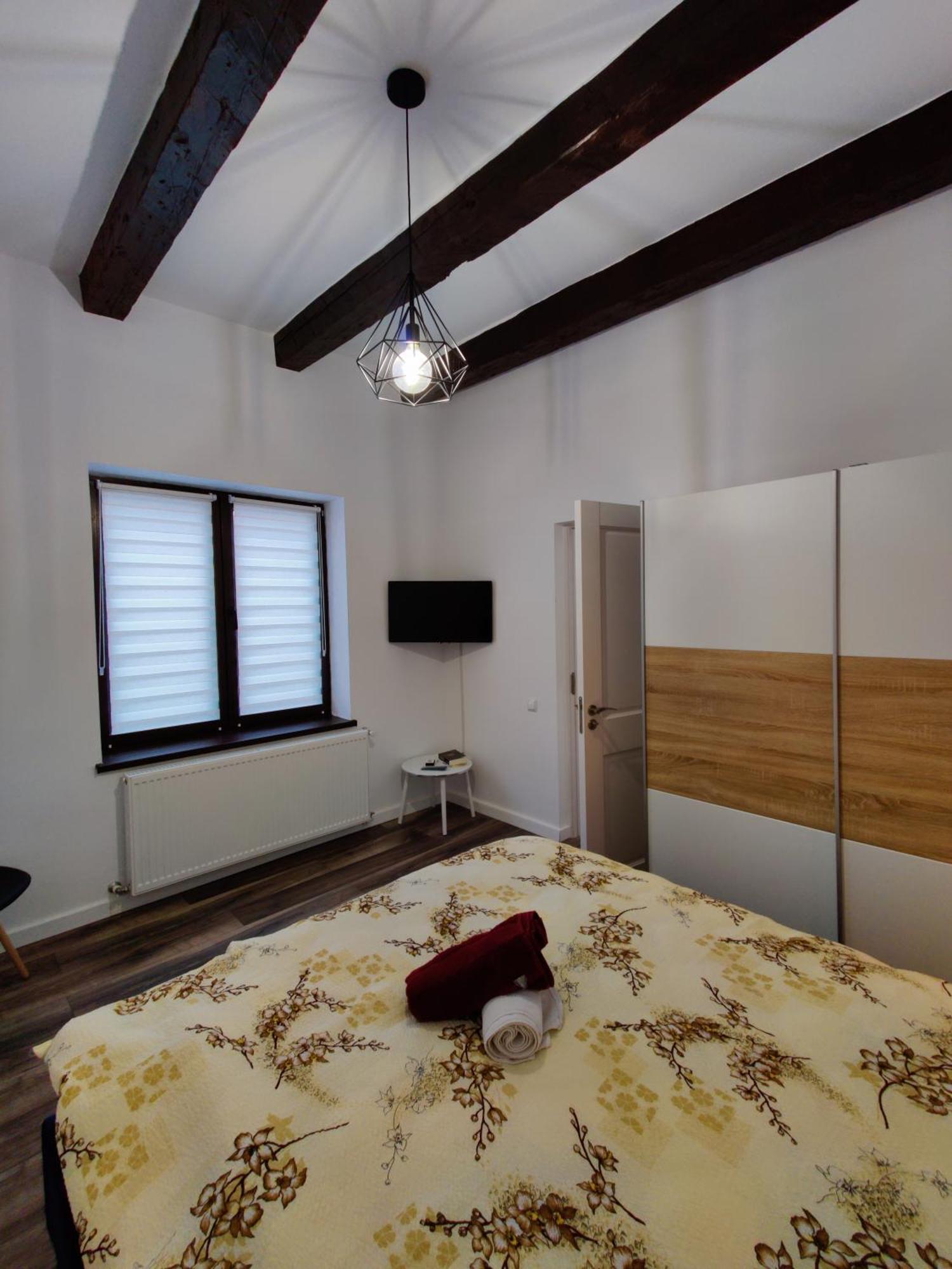 New Residence Брашов Екстериор снимка